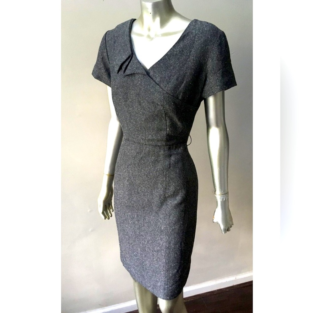 Tahari Gray Sheath Mini Dress V-Neck Short Sleeve